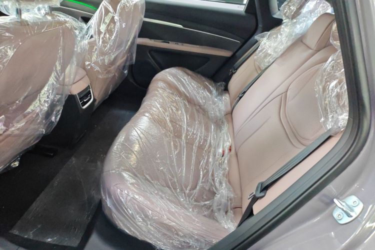 小鹏MONA M03 2025款 515 长续航 Plus中控内饰7004