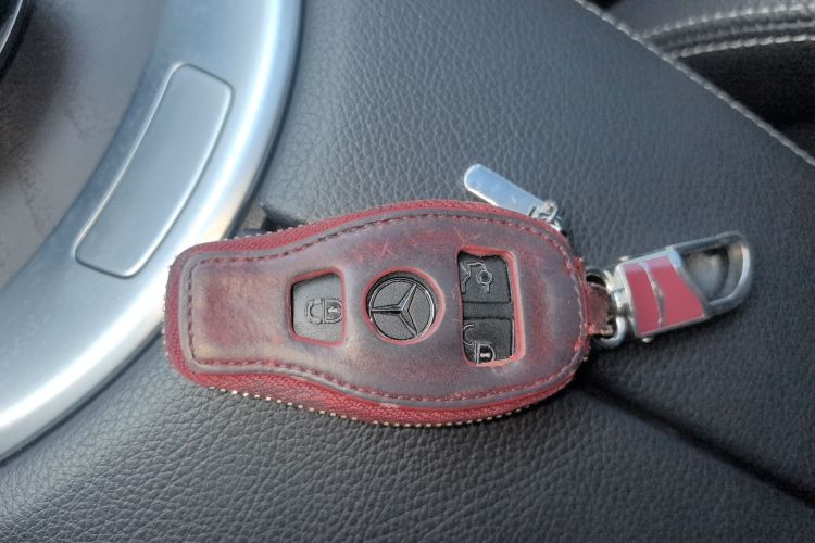 奔驰C级 2017款 改款 C 180 L 时尚型运动版中控内饰7001