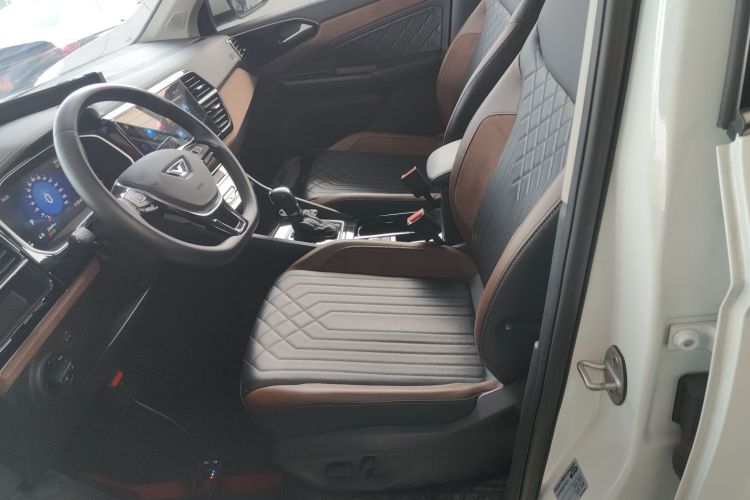 捷达VS7 2024款 280TSI 自动旗舰版中控内饰19