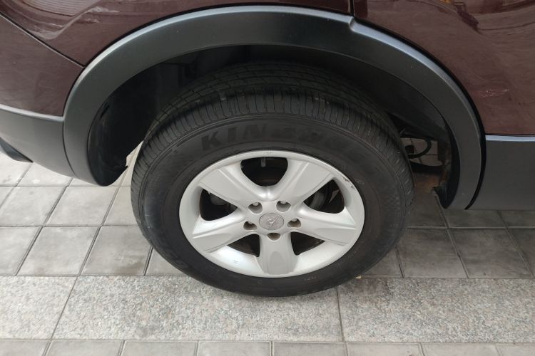 海马S5 2015款 1.6L 手动舒适型车身外观6002