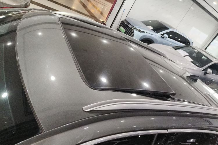 凯迪拉克XT4 2018款 28T 两驱领先型局部细节57