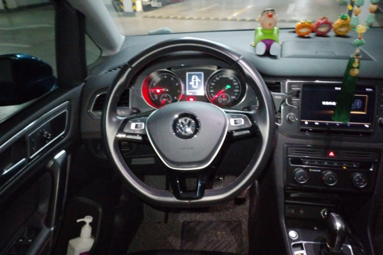 大众 高尔夫·嘉旅 2016款 280TSI 自动豪华型中控内饰13