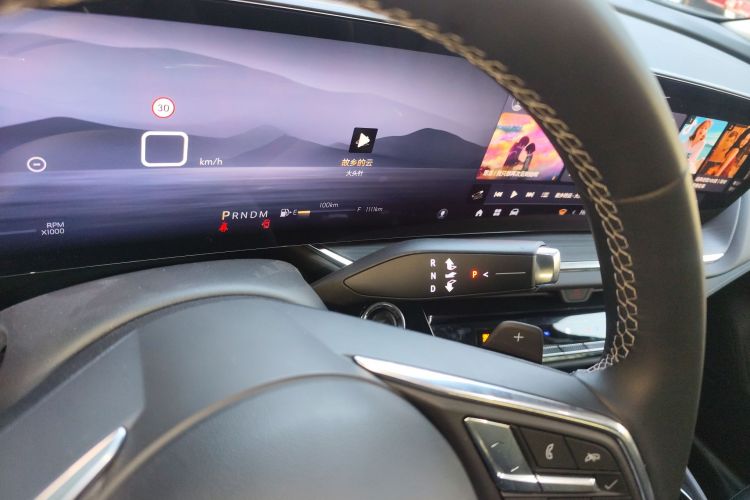 别克 昂科威 2025款 25T 进享白金版中控内饰18