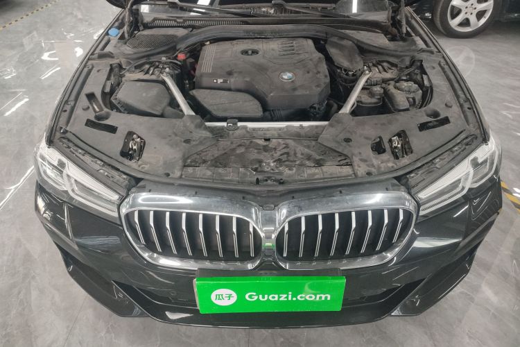 宝马5系 2023款 改款 530Li 领先型 M运动套装局部细节24