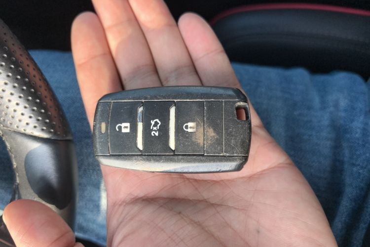 长安CS75 2018款 280T 手动精智型 国V中控内饰11