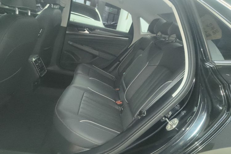 大众 帕萨特 2023款 330TSI 星空精英版中控内饰7004