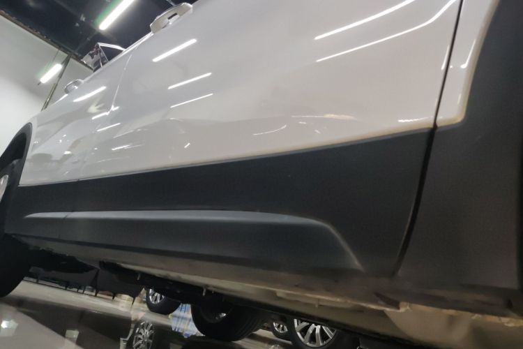 凯迪拉克XT4 2024款 25T 两驱风尚型局部细节9001