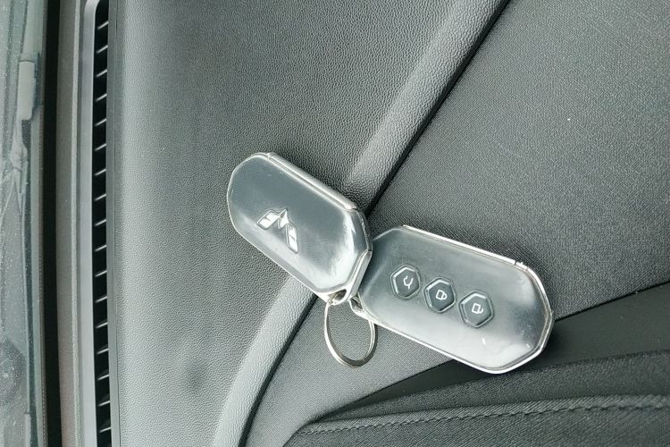 五菱汽车 五菱凯捷 2020款 1.5T CVT旗舰型中控内饰7001