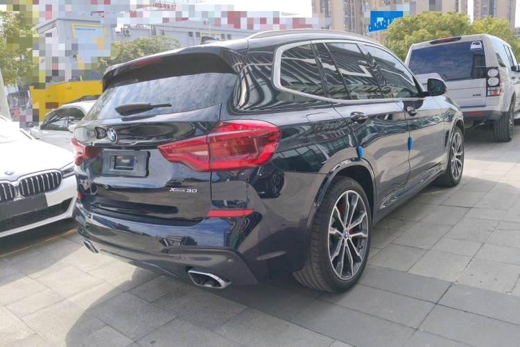 宝马X3 2021款 改款 xDrive30i 领先型 M运动套装车身外观7