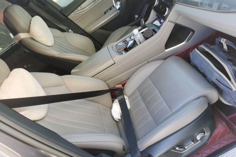 领克09 EM-P 2023款 2.0TD EM-P 远航版PM 七座局部细节41