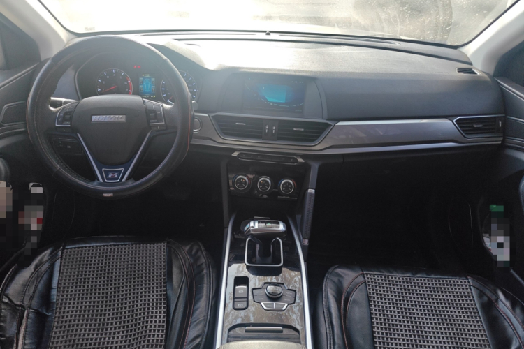 哈弗H6 2018款 红标 运动版 1.5T 自动两驱精英型中控内饰12