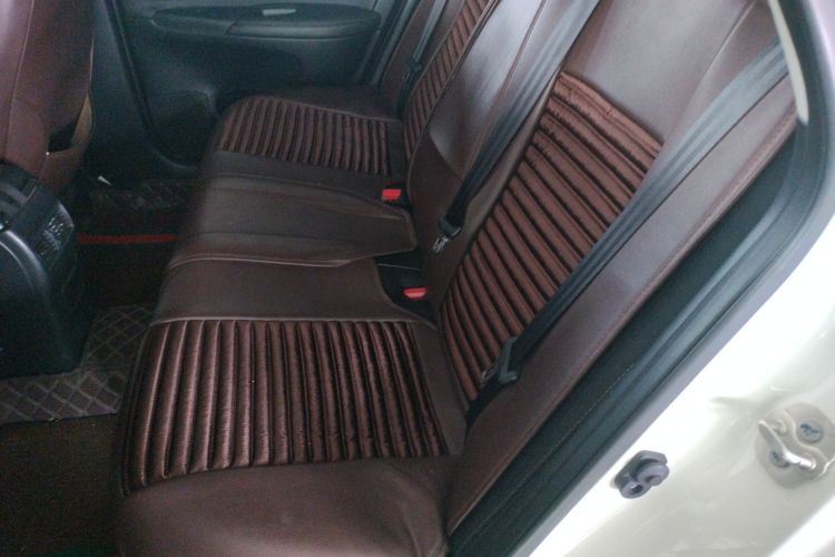 日产 轩逸 2021款 经典 1.6XE CVT舒适版中控内饰7004