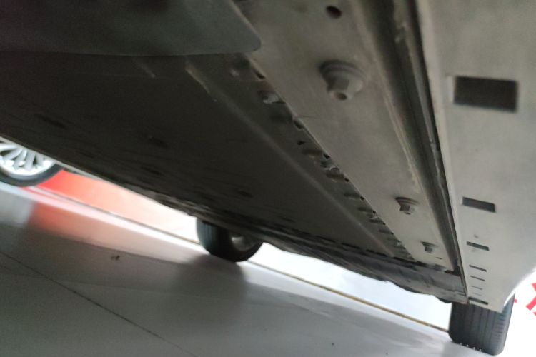 岚图汽车 岚图梦想家 2022款 低碳版 想+智驾包局部细节9002