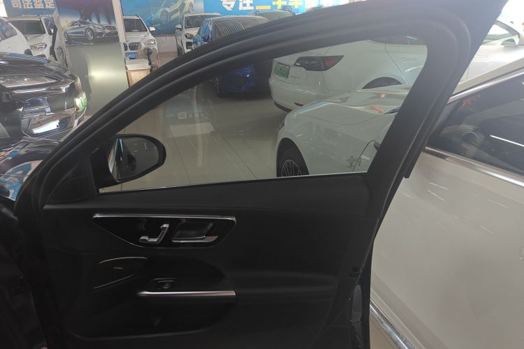 奔驰C级 2022款 C 200 L 运动版中控内饰7005