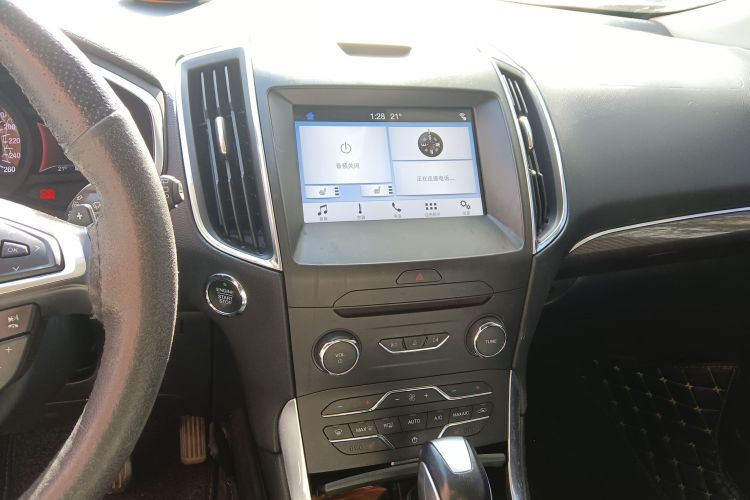 福特 锐界 2016款 EcoBoost 245 两驱豪锐型 7座中控内饰16