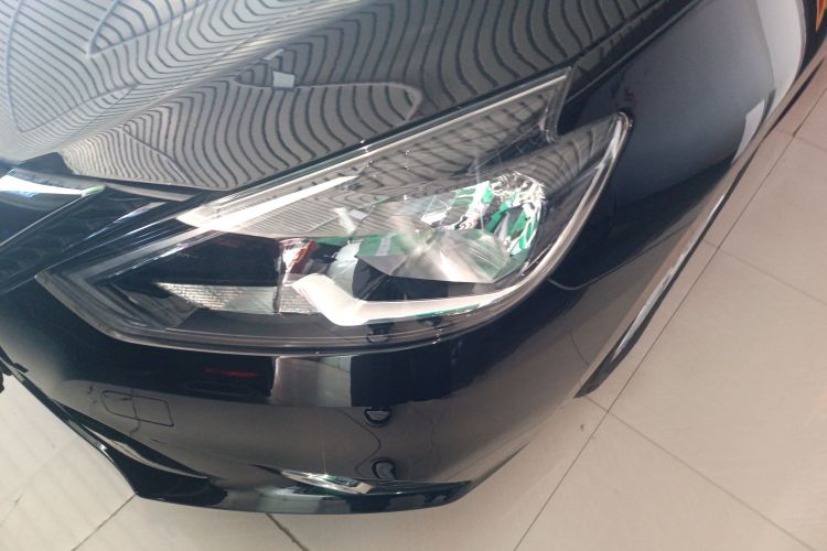 日产 轩逸 2022款 改款 经典 1.6XL CVT豪华版车身外观36