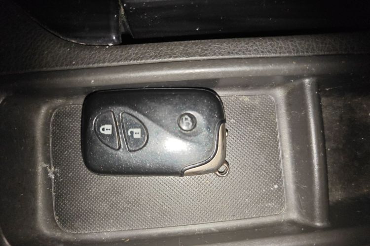 雷克萨斯RX经典 2011款 270 典雅版中控内饰11