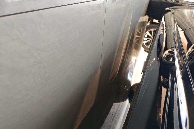 理想汽车 理想L9 2023款 Pro局部细节9002