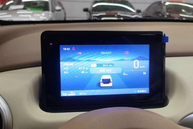 五菱汽车 宏光MINIEV 2025款 四门版 进阶款中控内饰14