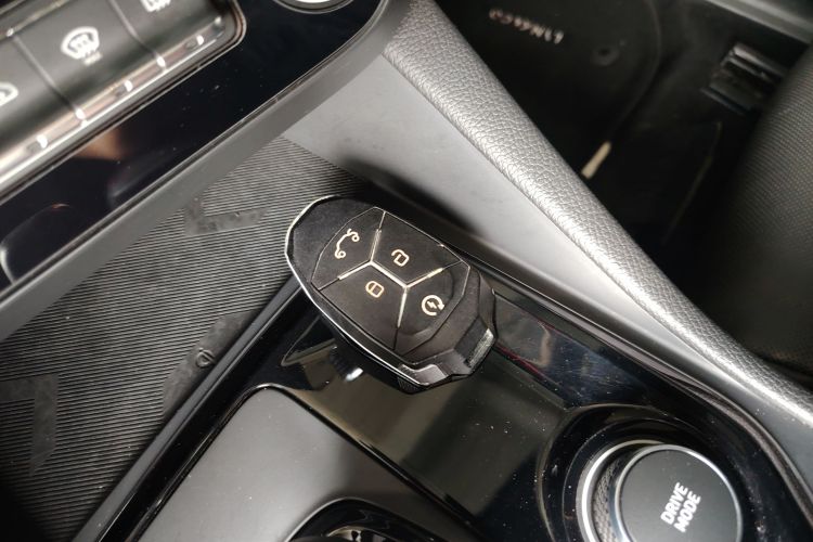 领克03 2019款 2.0TD 自动劲Pro版中控内饰11