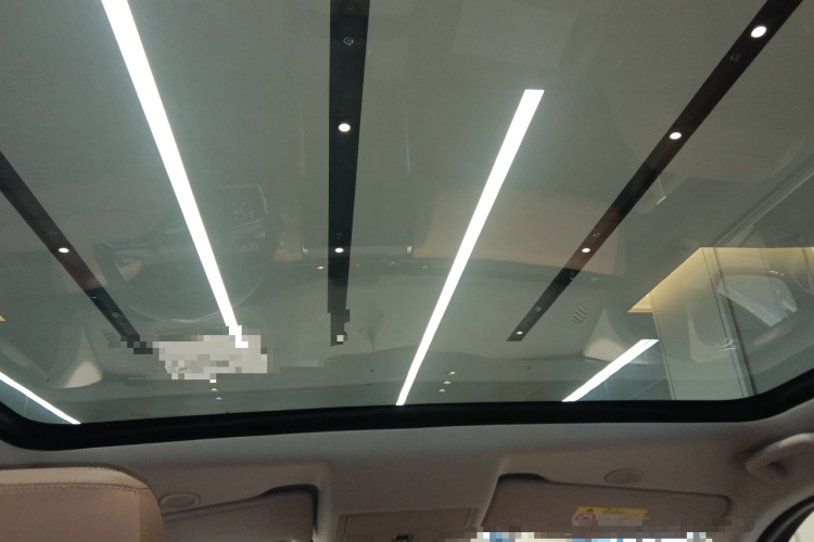 路虎 发现运动版 2024款 豪华定制版中控内饰22