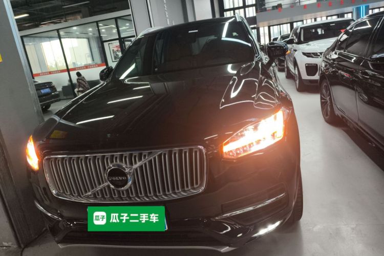 沃尔沃XC90 2019款 T5 智逸版 7座 国V车身外观2