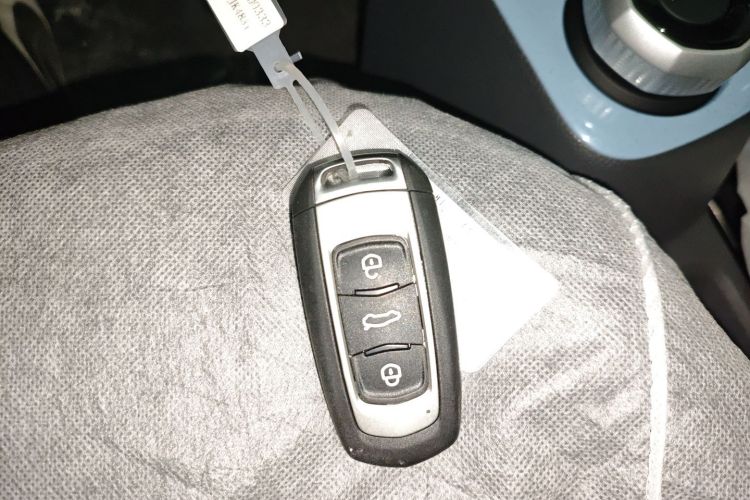 吉利银河 2024款 熊猫mini 200km 耐力熊中控内饰11