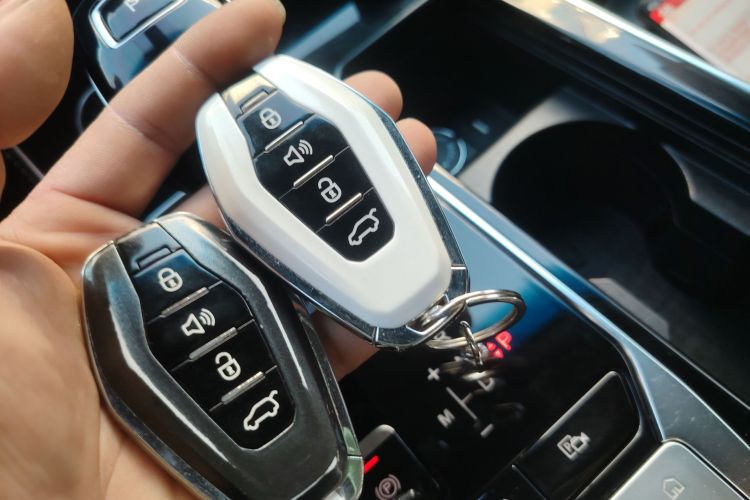 捷途X95 2020款 1.6T DCT探索Pro版 5座中控内饰11