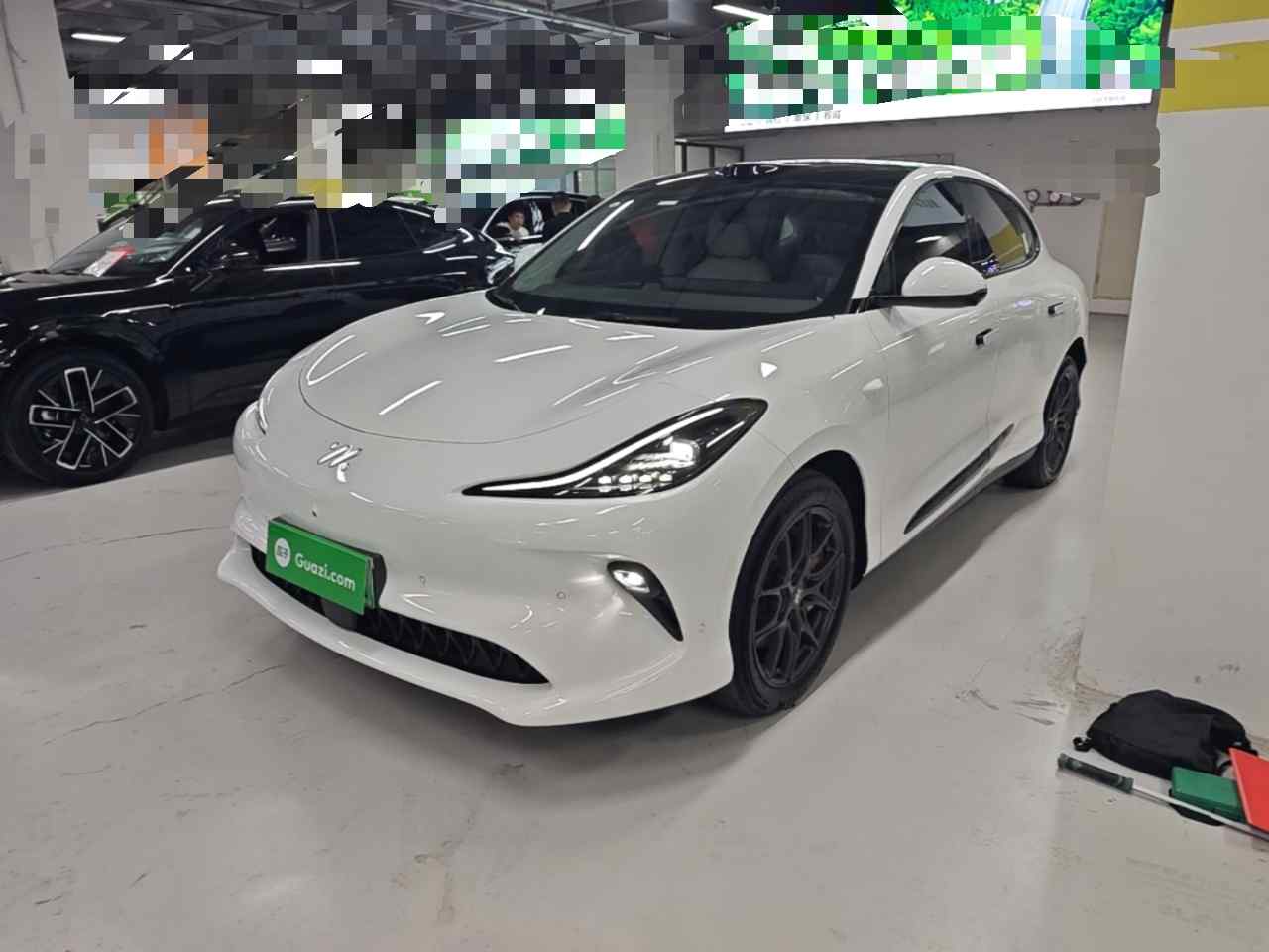 智己汽车 智己LS6 2025款 灵蜥智驾版(2)