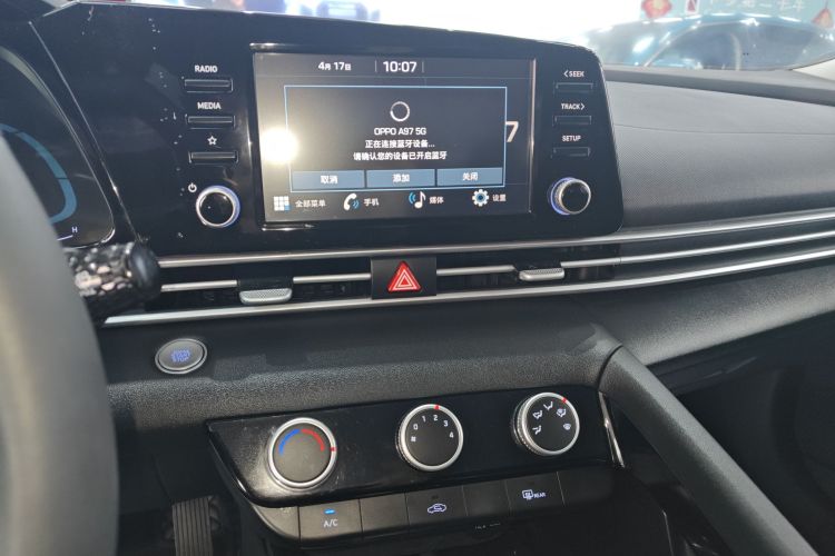 现代 伊兰特 2023款 1.5L CVT GLX精英版局部细节16