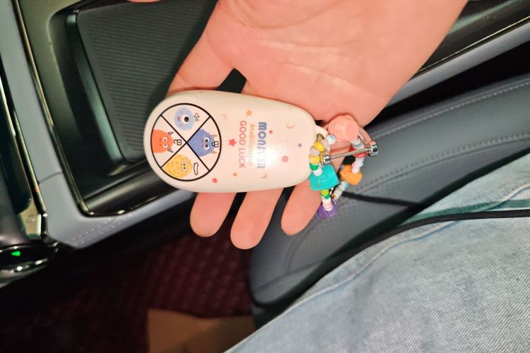 蔚来ES8 2020款 580KM 签名版 六座版中控内饰7001