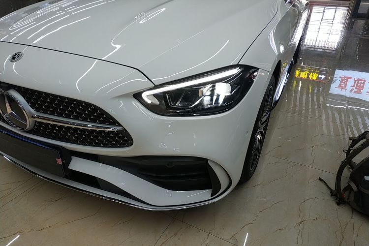 奔驰C级 2023款 改款 C 260 L 运动版局部细节36