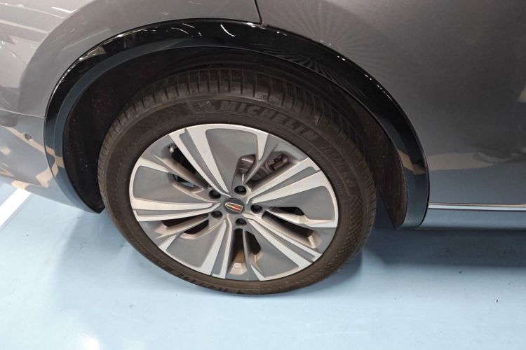 红旗E-HS9 2024款 690km 旗享版 六座车身外观6008