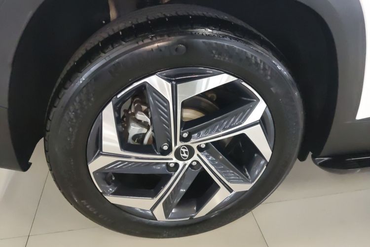 现代 2023款 途胜L 1.5T 自动两驱DLX豪华版车身外观6008