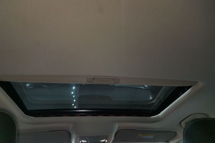 坦克300 2021款 越野版 2.0T 征服者局部细节22