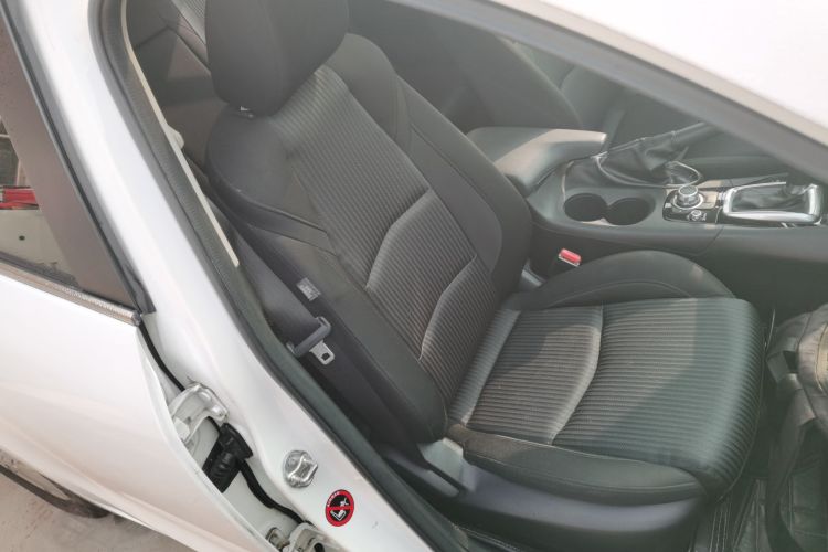 马自达3 昂克赛拉 2016款 三厢 1.5L 自动豪华型局部细节41