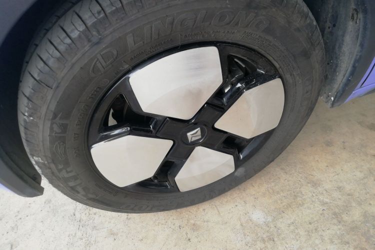 宝骏KiWi EV 2023款 大疆版 三元锂车身外观6007