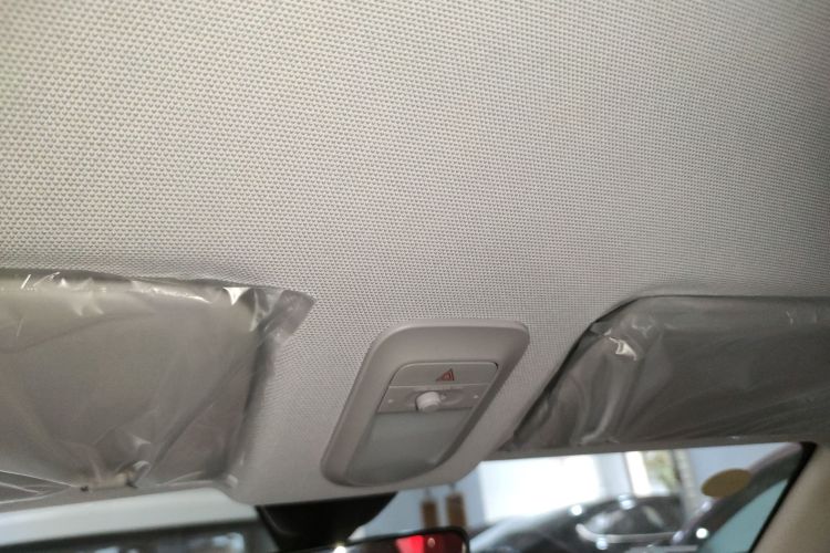 五菱汽车 宏光MINIEV 2025款 四门版 进阶款中控内饰22