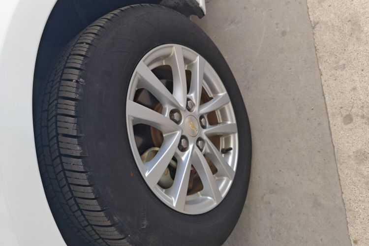 雪佛兰 迈锐宝 2018款 530T 自动风尚版车身外观6007