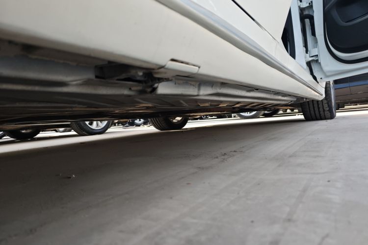 奔驰C级 2016款 C 180 L 运动型局部细节9001