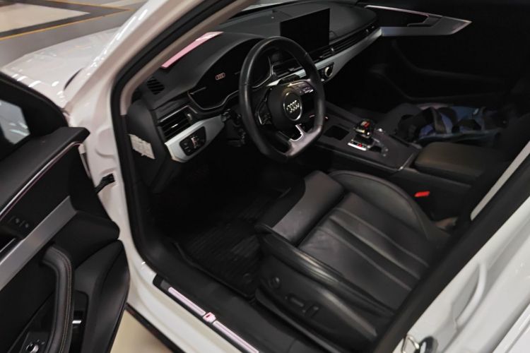 奥迪A4L 2022款 40 TFSI 豪华动感型局部细节19
