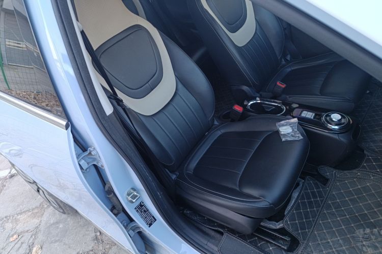 五菱汽车 五菱缤果 2023款 410km 灵犀尊享款局部细节41