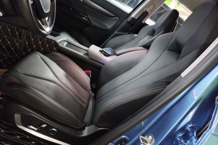 小鹏G3 2019款 智享版中控内饰19