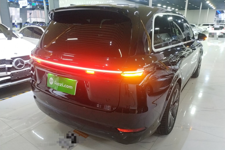 理想汽车 理想L9 2024款 Ultra车身外观6005