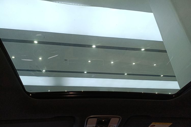 理想汽车 理想ONE 2021款 增程6座版中控内饰22