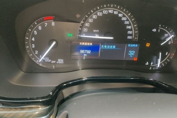 凯迪拉克XT5 2016款 28T 四驱技术型中控内饰15