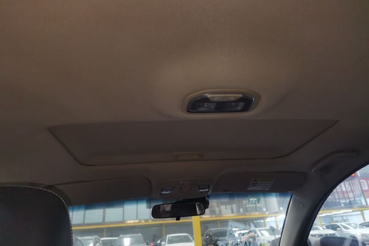 吉利汽车 帝豪 2018款 1.5L CVT向上互联版中控内饰22