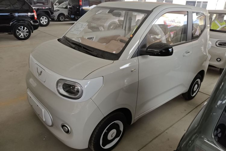 五菱汽车 宏光MINIEV 2024款 第三代 215km 青春版车身外观4