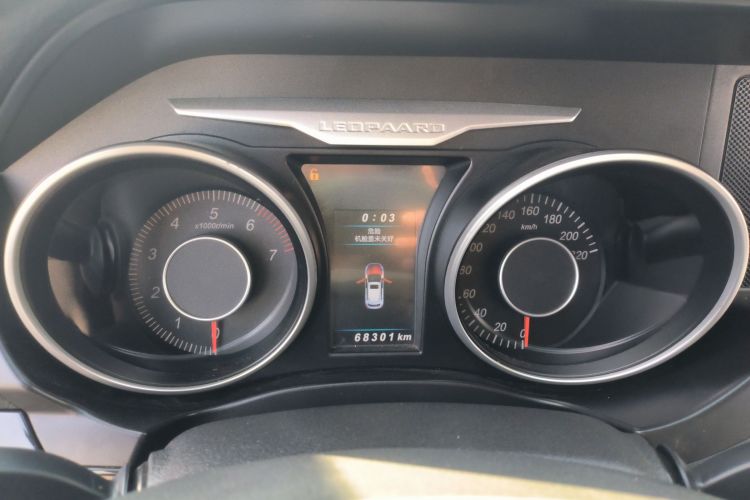 猎豹汽车 猎豹CS10 2016款 2.0T 手动新锐型局部细节14