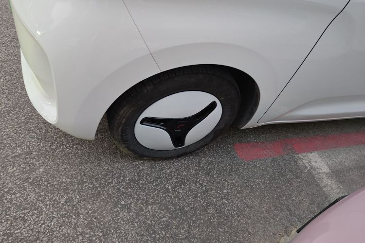 五菱汽车 五菱之光新能源 2025款 201km 标准型车身外观6007